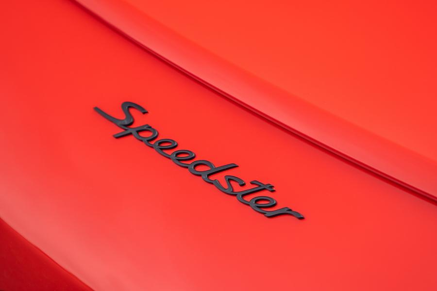 Логотип Porsche 911 Speedster (991) 2019 года  (NA) (фото 4 из 41)